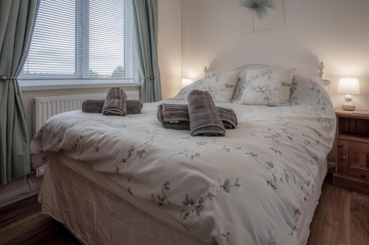 Seawinds - 2 Bedroom Bungalow - Pentlepoir Kilgetty Εξωτερικό φωτογραφία